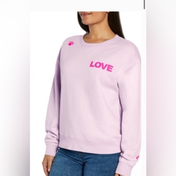 Wildfox light purple‎ lilac “Dogs Love Me” Graphic print Crewneck Sweatshirt - Picture 3 of 7